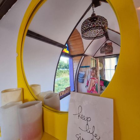 Central Tiny Houses Bukareszt Zewnętrze zdjęcie