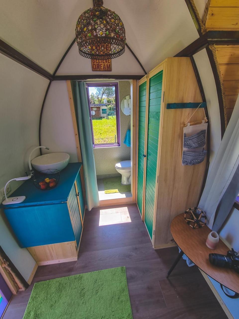 Central Tiny Houses Bukareszt Zewnętrze zdjęcie