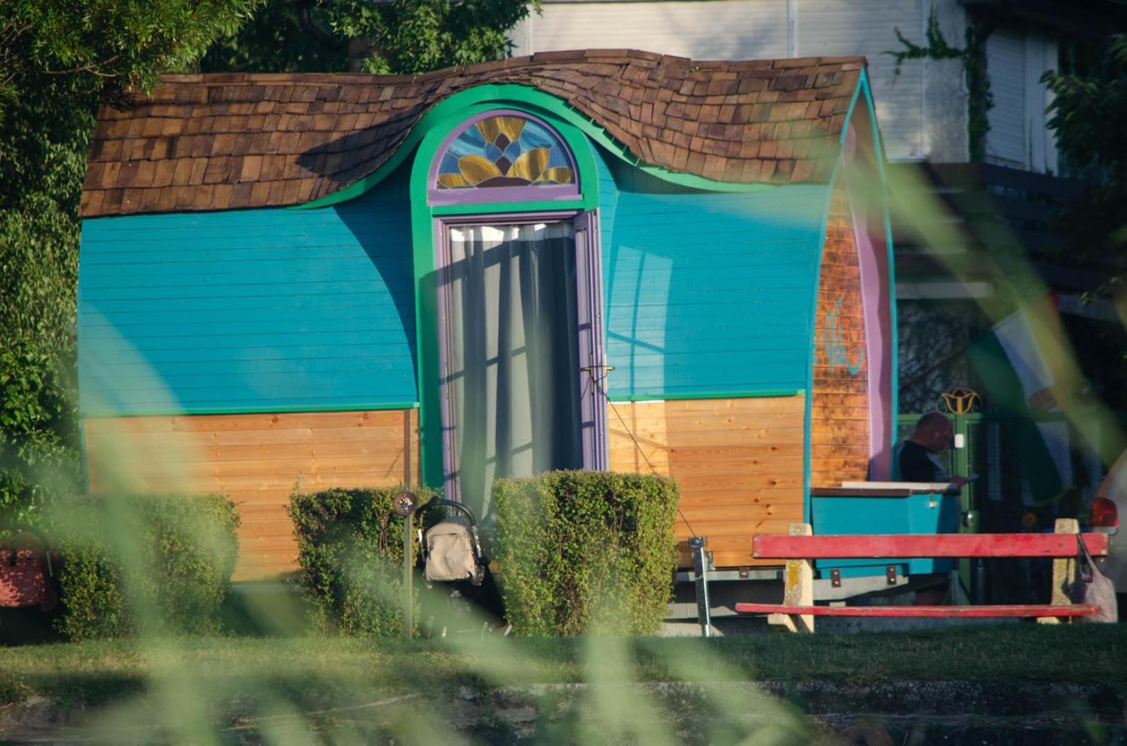 Central Tiny Houses Bukareszt Zewnętrze zdjęcie