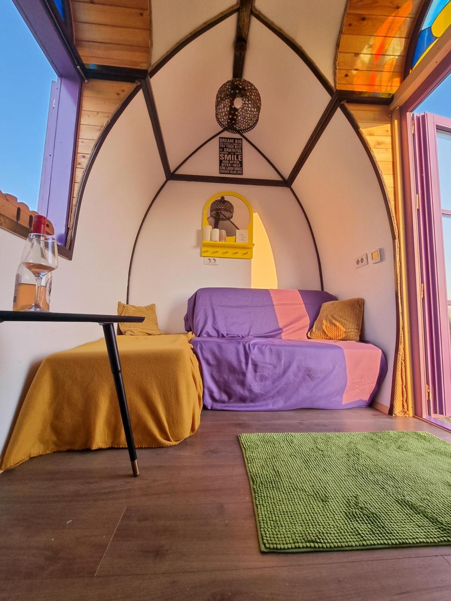 Central Tiny Houses Bukareszt Zewnętrze zdjęcie