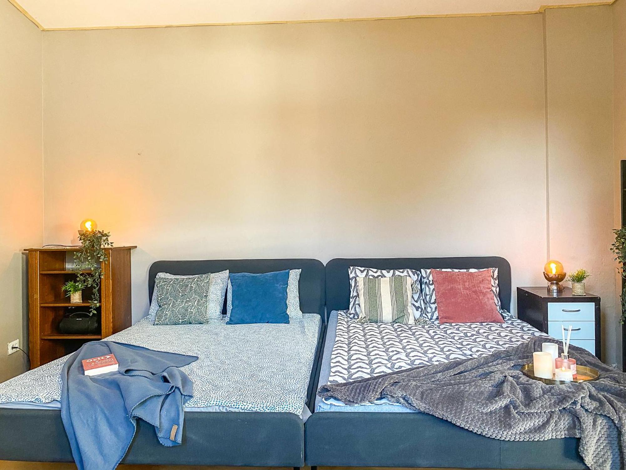 Central Tiny Houses Bukareszt Zewnętrze zdjęcie
